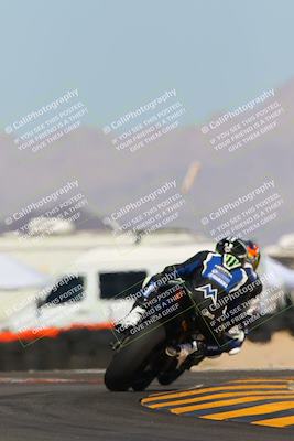 media/Oct-08-2022-SoCal Trackdays (Sat) [[1fc3beec89]]/Turn 16 (125pm)/